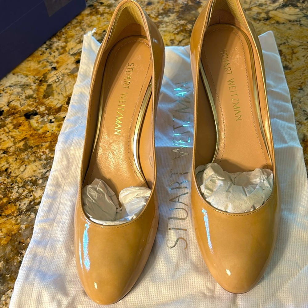Stuart Weitzman pups